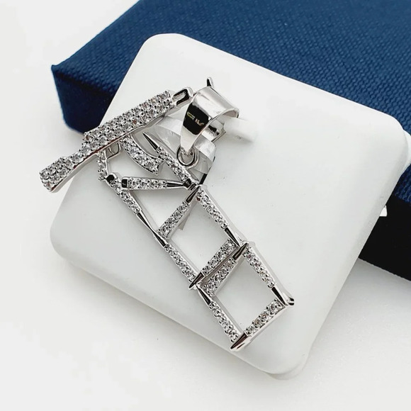 "925 Sterling Silver Plated CZ Pendant, INUS1BR005 - Picture 2 of 10